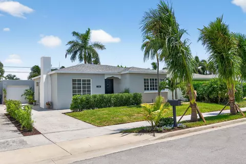 228 Wellesley Dr, Lake Worth Beach, FL 33460