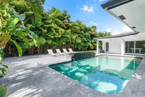 960 SW 18th St, Boca Raton, FL 33486