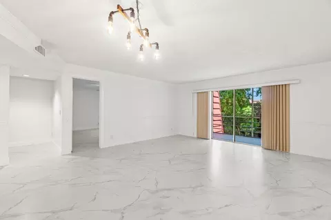 22615 SW 66th #310, Boca Raton, FL 33428