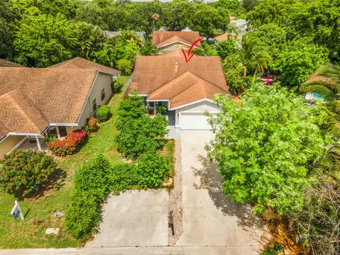 2564 NW 95th Ter, Coral Springs, FL 33065