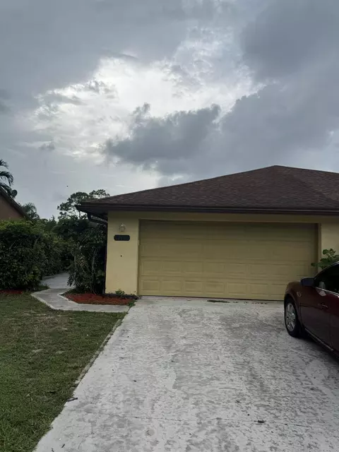 12447 Guilford Way, Wellington, FL 33414