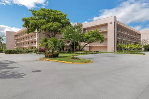 2704 NW 104th Ave #401, Sunrise, FL 33322