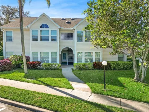 1975 Westminster Cir #2, Vero Beach, FL 32966