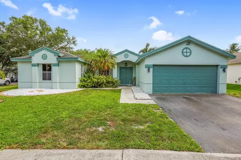4764 NW 14th Dr, Coconut Creek, FL 33063