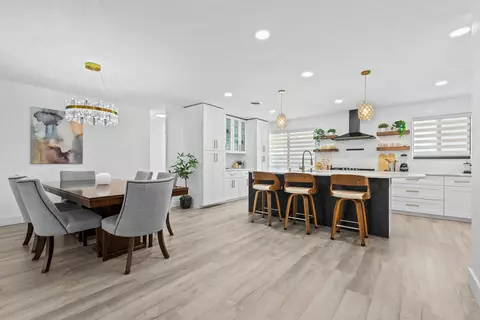 Dining - 581 SE 5th Ave, Pompano Beach, FL 33060 photo 1 of 1