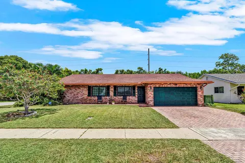 2791 SW 10th Dr, Deerfield Beach, FL 33442