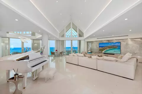 800 S Ocean Blvd #PH6, Boca Raton, FL 33432
