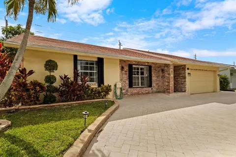 1340 SW 24th Ter, Deerfield Beach, FL 33442