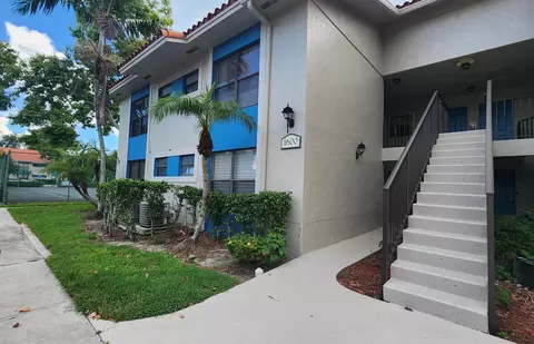 1600 Balfour Point B Dr #B, West Palm Beach, FL 33411
