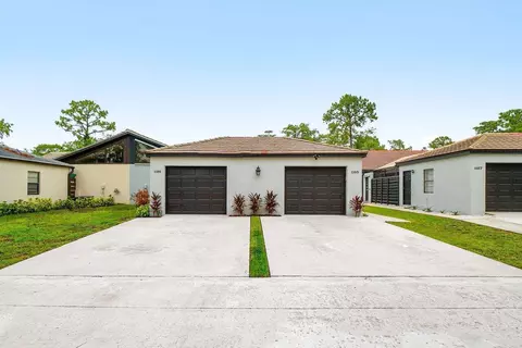 1191 Periwinkle Pl, Wellington, FL 33414