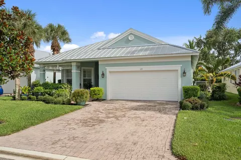 127 NW Swann Mill Cir, Port Saint Lucie, FL 34986