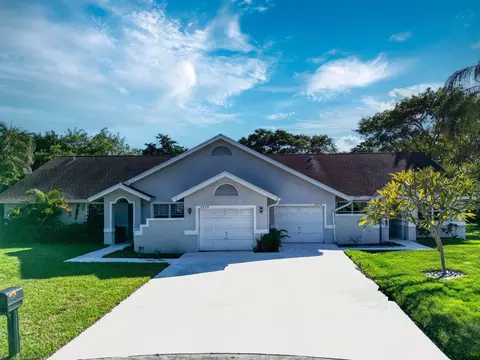 1372 NW 13th Ct, Boca Raton, FL 33486