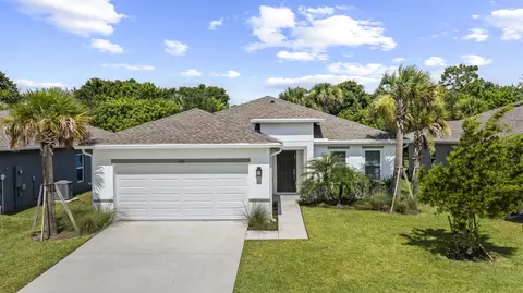3705 Bennington Ln, Fort Pierce, FL 34981