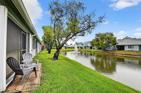 3981 Island Club Cir W, Lake Worth, FL 33462