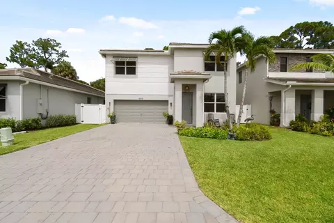 18519 Claybrook, Jupiter, FL 33458