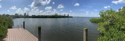 355 Cathedral Oaks Dr, Vero Beach, FL 32963