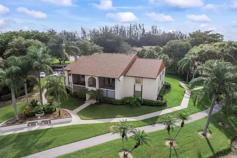 4844 Sable Pne #B1, West Palm Beach, FL 33417