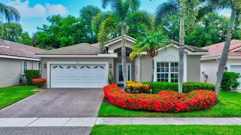 9832 Lemonwood Dr, Boynton Beach, FL 33437