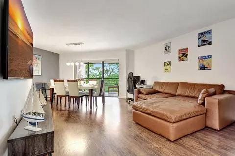 6755 W Broward Blvd #409, Plantation, FL 33317