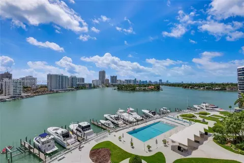900 Bay Dr #706, Miami Beach, FL 33141