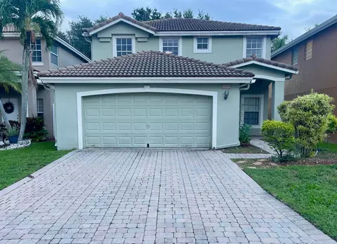 3269 Turtle Cv, West Palm Beach, FL 33411