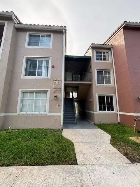 7824 Sonoma Spgs #204, Lake Worth, FL 33463