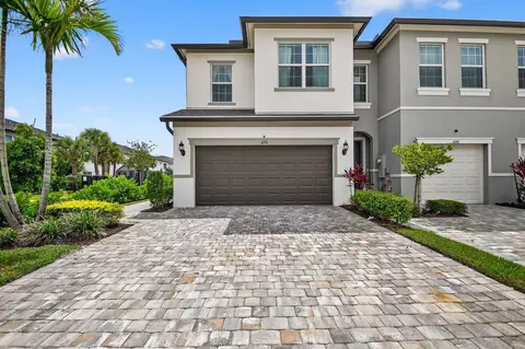 6150 Planta Ln, Greenacres, FL 33415