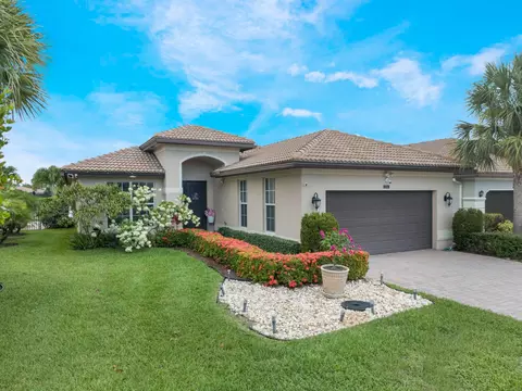 7139 Prudencia Dr, Lake Worth, FL 33463