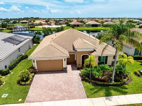 10108 SW Cypress Wood Ct, Port Saint Lucie, FL 34987