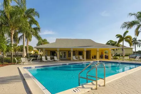 1121 Keystone Dr #D, Jupiter, FL 33458
