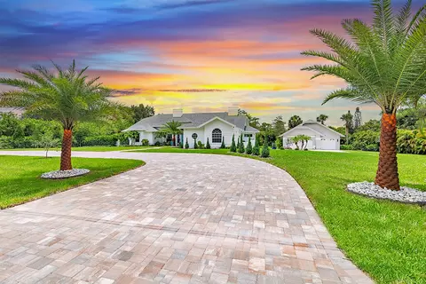 8852 154 Ct N, Palm Beach Gardens, FL 33418