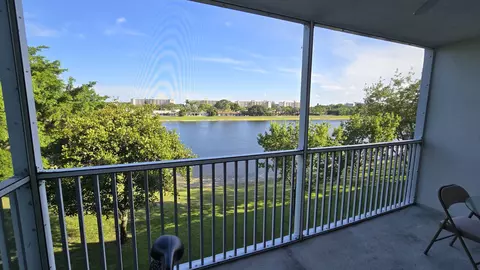 Exterior - 3100 N Course Ln #410, Pompano Beach, FL 33069 photo 2 of 5