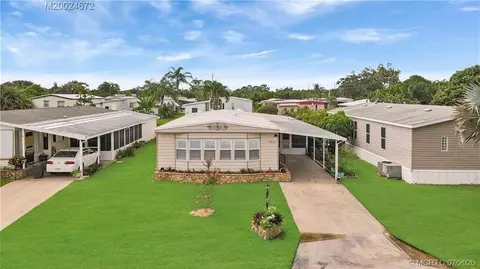 6920 SE Congress St, Hobe Sound, FL 33455