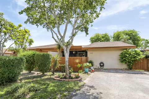 2065 SW 24th, Boynton Beach, FL 33426
