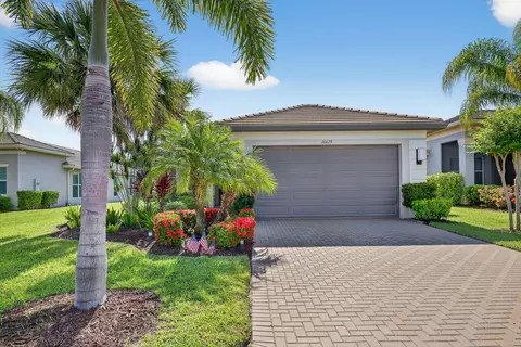 10679 SW Sunray St, Port St Lucie, FL 34987