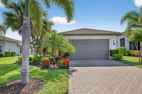 10679 SW Sunray St, Port St Lucie, FL 34987