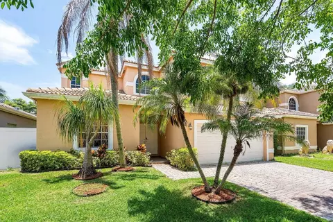 4074 NW 62nd Dr, Coconut Creek, FL 33073