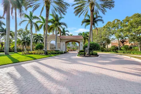 5057 Sancerre Cir, Lake Worth, FL 33463