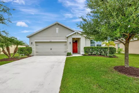 8628 Cobblestone Dr, Fort Pierce, FL 34945
