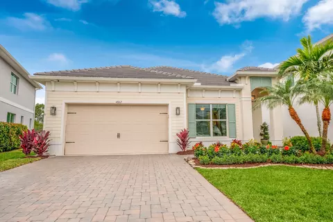 4862 SW Millbrook Ln, Stuart, FL 34997