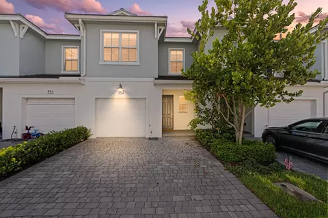 554 Parsons Way, Deerfield Beach, FL 33442