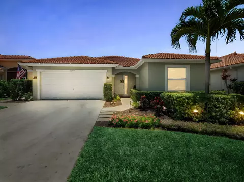 6255 Grand Cypress Cir, Lake Worth, FL 33463