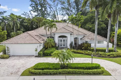 10402 Stonebridge Blvd, Boca Raton, FL 33498