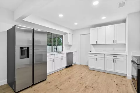 1461 Mariposa Dr NE, Palm Bay, FL 32905