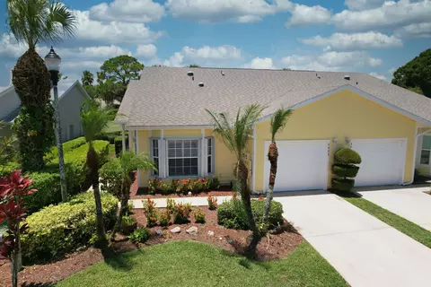 4007 Gator Trace Rd, Fort Pierce, FL 34982