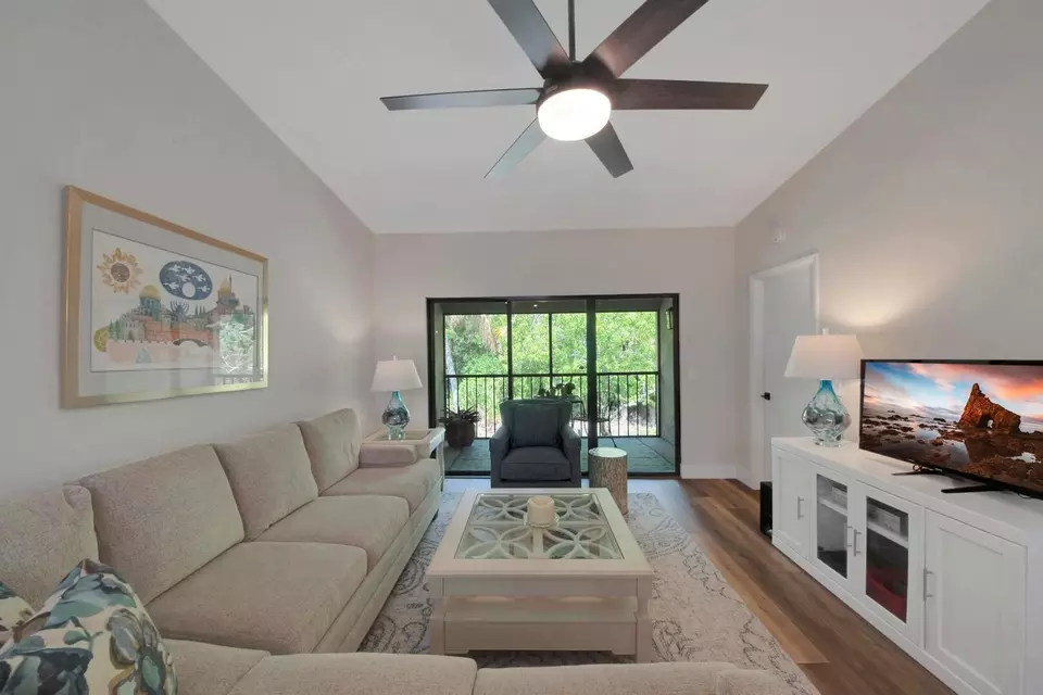Other - 1601 Sabal Ridge Cir #F, Palm Beach Gardens, FL 33418 photo 2 of 5