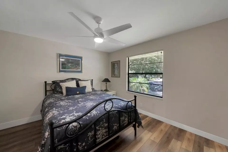 Bedroom - 1601 Sabal Ridge Cir #F, Palm Beach Gardens, FL 33418 photo 5 of 6