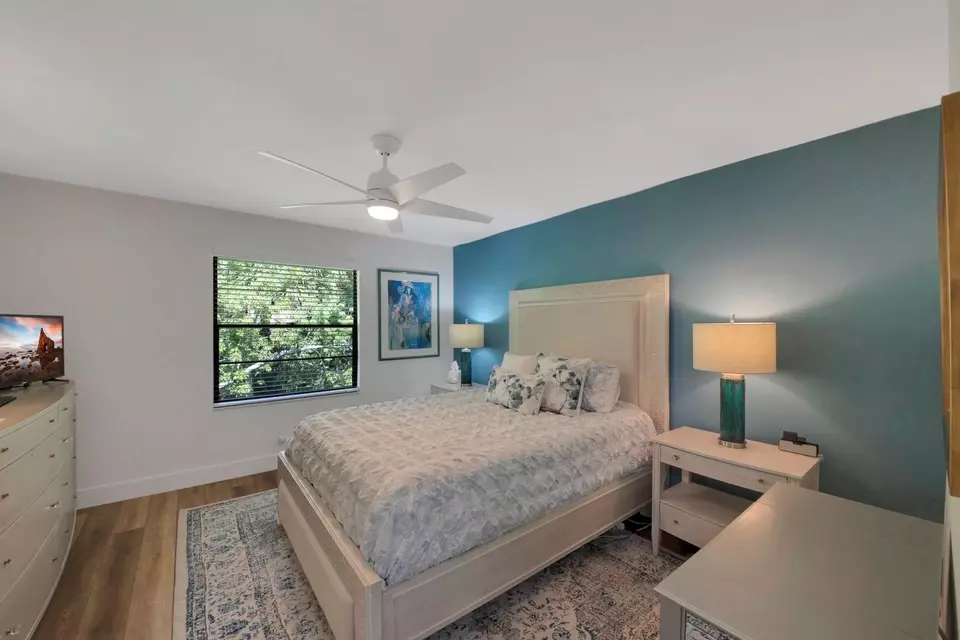 Bedroom - 1601 Sabal Ridge Cir #F, Palm Beach Gardens, FL 33418 photo 2 of 6