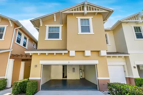 601 Pacific Grove Dr #3, West Palm Beach, FL 33401