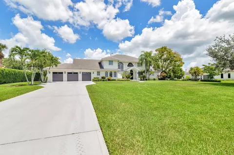 15395 Hawker Ln, Wellington, FL 33414